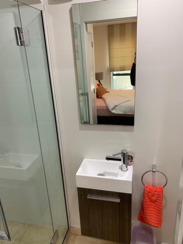 Comfortable Inner City Living Christchurch Esterno foto